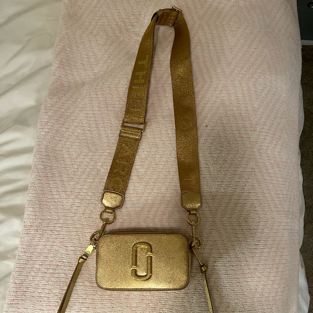 Marc Jacobs Snapshot Bag. Solid gold coloring